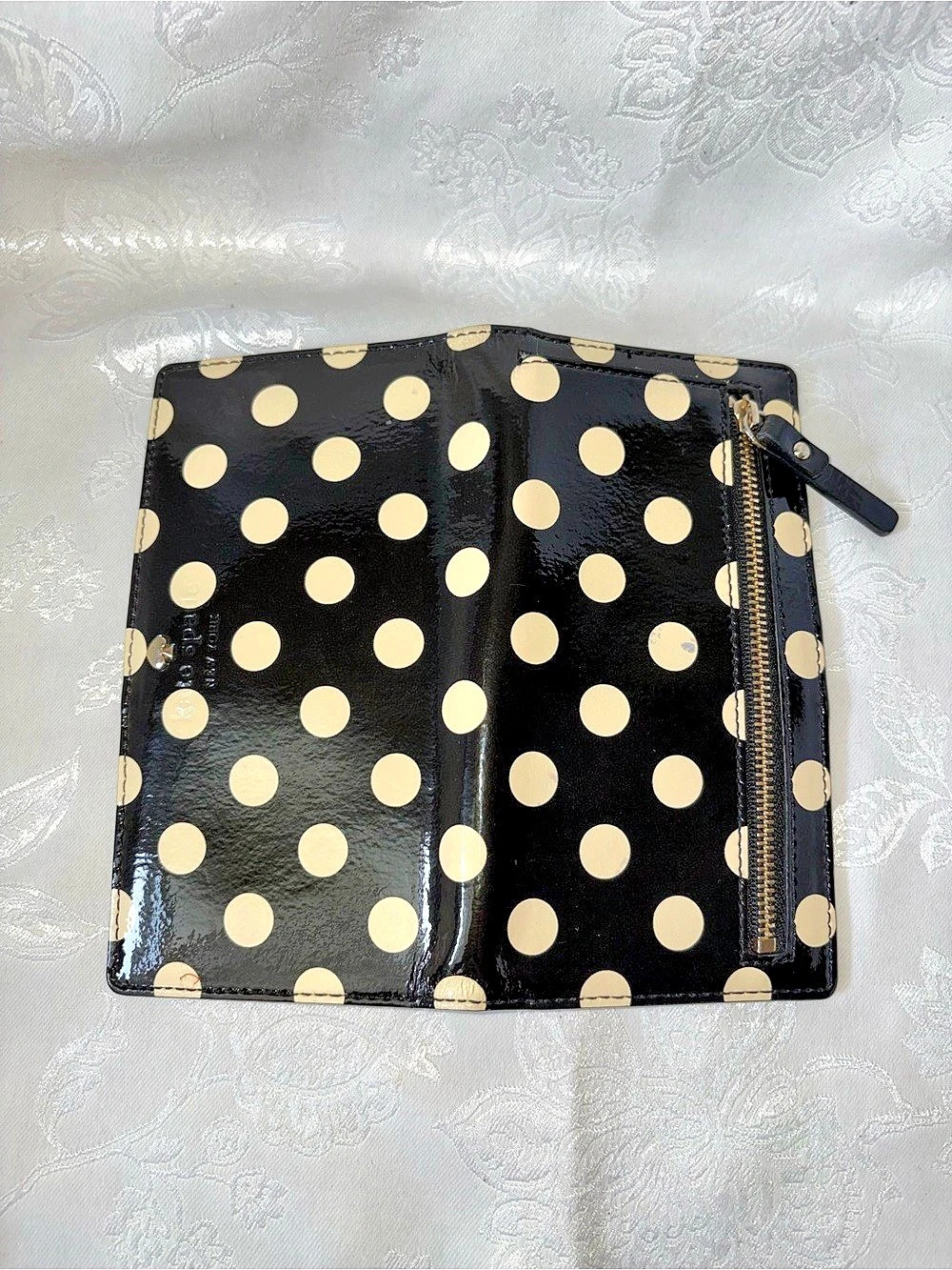 Kate Spade Carlisle Street Polka Dot Patent Leather Bifold Wallet Black Cream